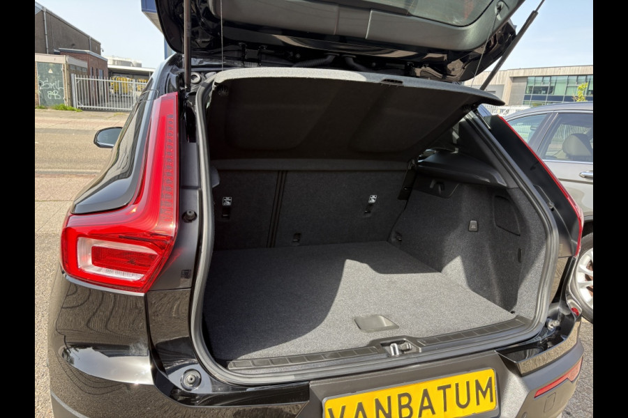 Volvo XC40 1.5 T4 Plug-in PHEV hybrid | Facelift | Parkeerpakket