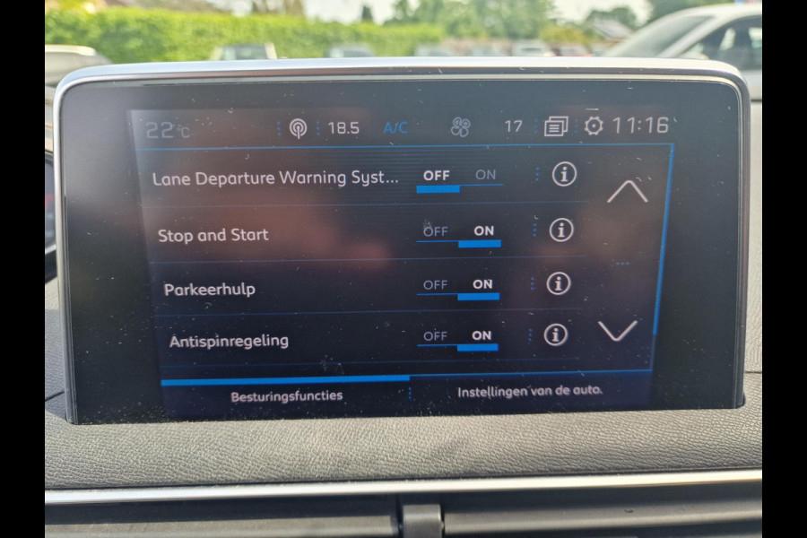 Peugeot 3008 1.2 PureTech Blue Lease Executive