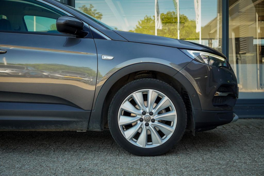 Opel Grandland X 1.2 Turbo Business Executive / Leder / Trekhaak / Stoelverwarming+ventilatie / Riem Vervangen