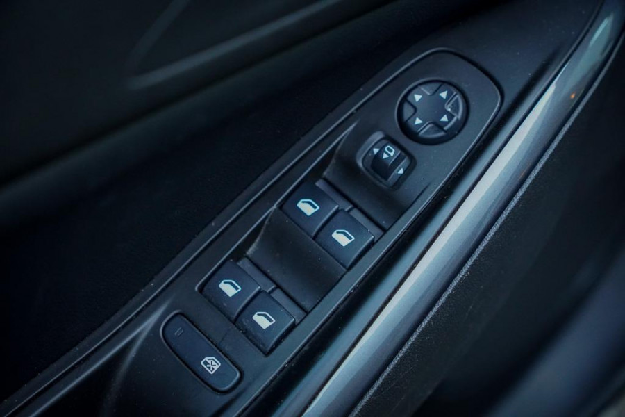 Opel Grandland X 1.2 Turbo Business Executive / Leder / Trekhaak / Stoelverwarming+ventilatie / Riem Vervangen