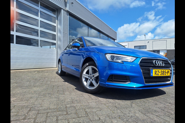 Audi A3 Limousine 1.0 TFSI Automaat PDC, LM Velgen