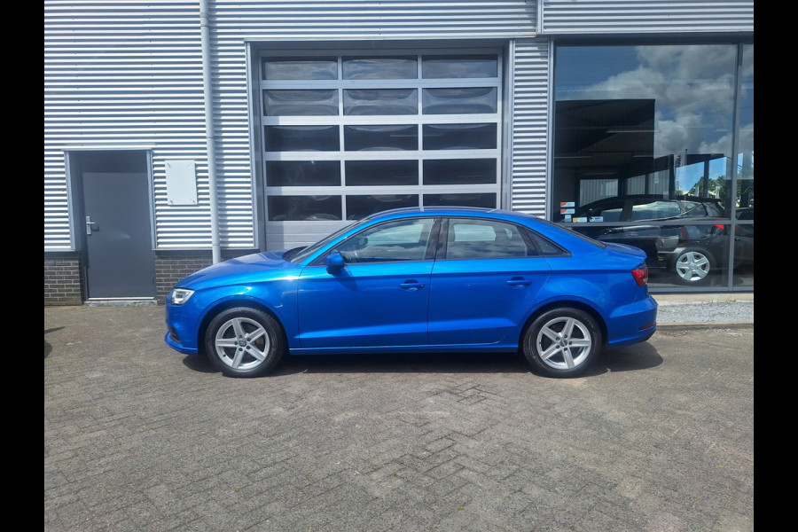 Audi A3 Limousine 1.0 TFSI Automaat PDC, LM Velgen