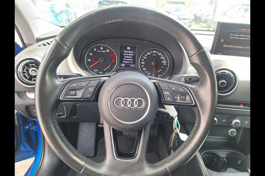 Audi A3 Limousine 1.0 TFSI Automaat PDC, LM Velgen