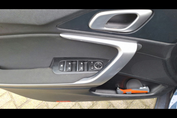 Kia Ceed Sportswagon 1.0 T-GDi DynamicLine/Pdc/Camera/Licht metaal/Cruise/