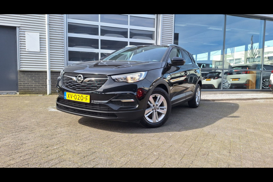 Opel Grandland X 1.2 Turbo Business +/Navigatie/Camera/Cruise/Trekhaak/Enz