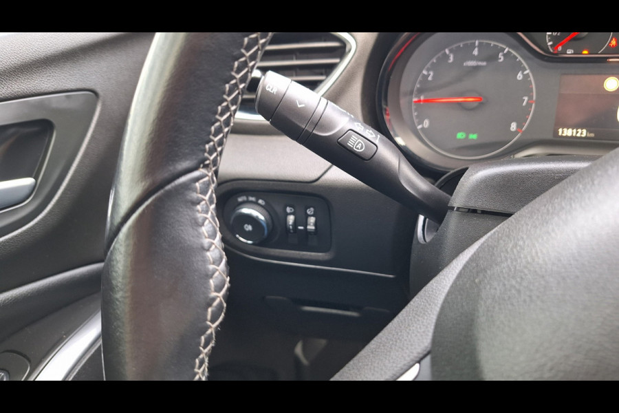 Opel Grandland X 1.2 Turbo Business +/Navigatie/Camera/Cruise/Trekhaak/Enz
