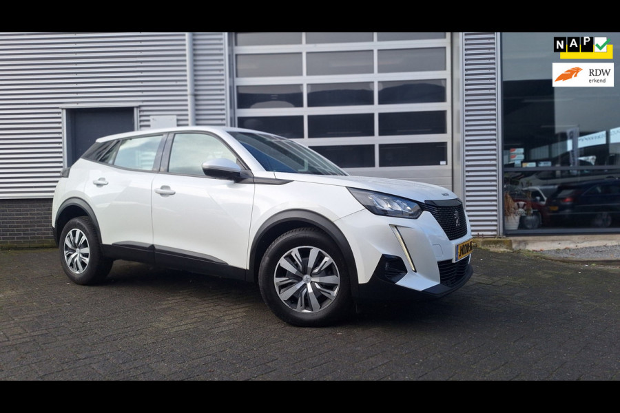Peugeot 2008 1.2 PureTech Active /Wit Metalic/Navigatie/Pdc A/Cruise/