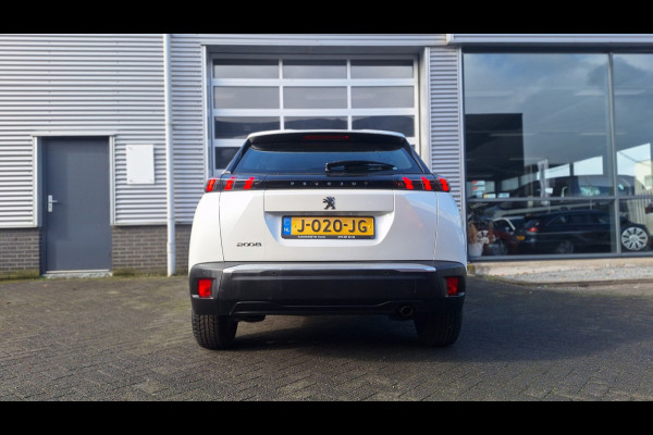 Peugeot 2008 1.2 PureTech Active /Wit Metalic/Navigatie/Pdc A/Cruise/