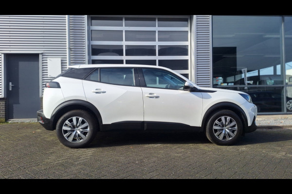 Peugeot 2008 1.2 PureTech Active /Wit Metalic/Navigatie/Pdc A/Cruise/