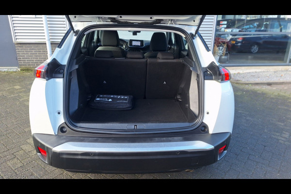 Peugeot 2008 1.2 PureTech Active /Wit Metalic/Navigatie/Pdc A/Cruise/