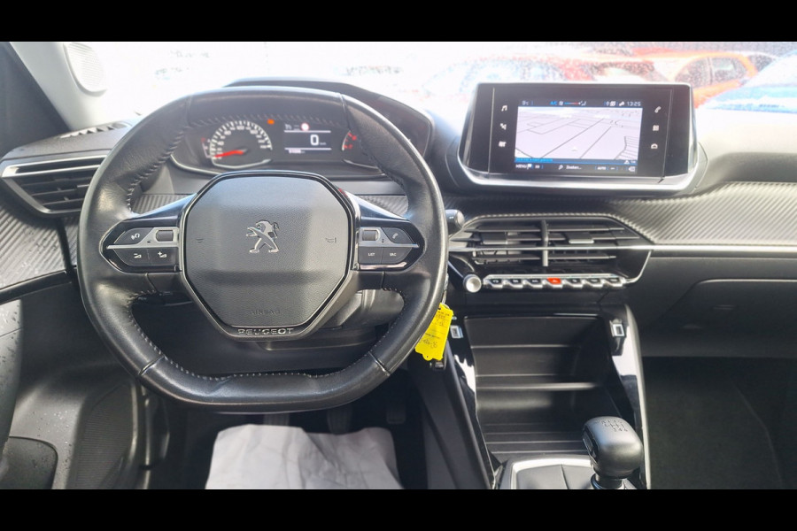 Peugeot 2008 1.2 PureTech Active /Wit Metalic/Navigatie/Pdc A/Cruise/
