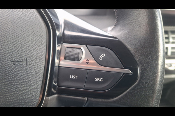 Peugeot 2008 1.2 PureTech Active /Wit Metalic/Navigatie/Pdc A/Cruise/