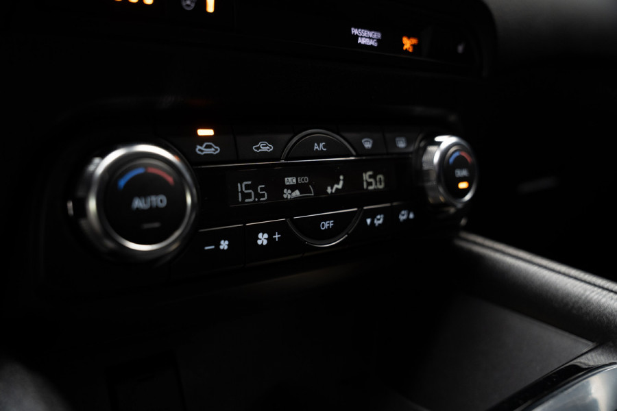 Mazda CX-5 2.0 SkyActiv-G 165 HUD Navi Camera PDC Stuurverw. Stoelverwarming Climate C. Cruise C. Afneembaar trekhaak LM velgen