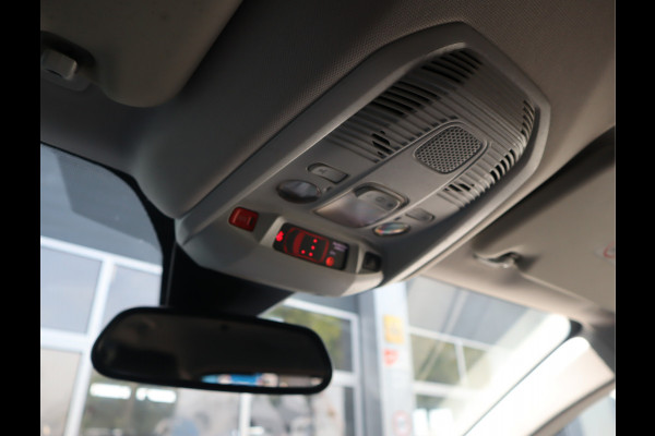 Peugeot 3008 1.2 PureTech Blue Lease Premium Airco / Navi / Trekh / Elekramen / All-season banden / Export
