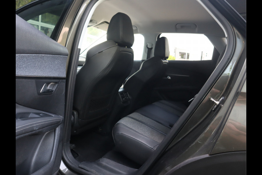 Peugeot 3008 1.2 PureTech Blue Lease Premium Airco / Navi / Trekh / Elekramen / All-season banden / Export