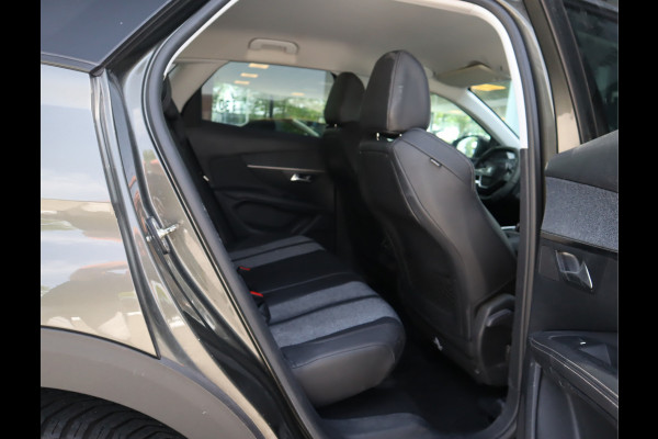 Peugeot 3008 1.2 PureTech Blue Lease Premium Airco / Navi / Trekh / Elekramen / All-season banden / Export
