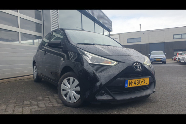 Toyota Aygo 1.0 VVT-i x-fun