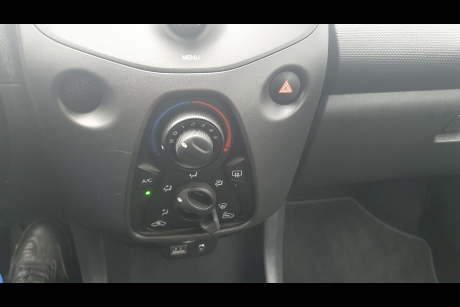 Toyota Aygo 1.0 VVT-i x-fun