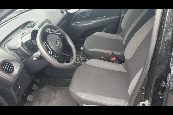 Toyota Aygo 1.0 VVT-i x-fun