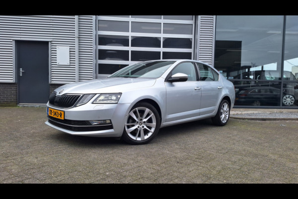 Škoda Octavia 1.5 TSI Sty Bus Automaat/Navigatie/Led/Cruise/Pdc V/A/Enz