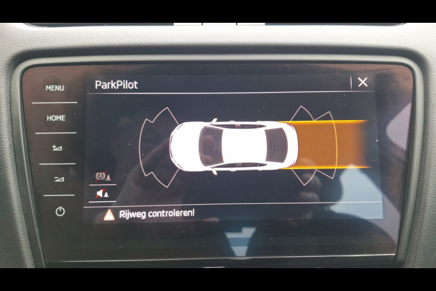 Škoda Octavia 1.5 TSI Sty Bus Automaat/Navigatie/Led/Cruise/Pdc V/A/Enz