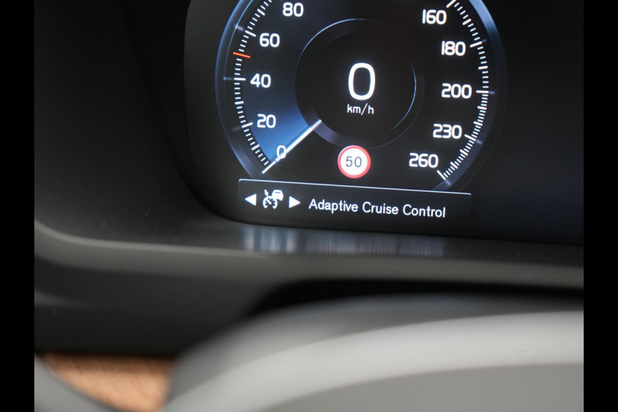 Volvo XC90 T8 Recharge AWD Plus Bright 7 Persoons LONG RANGE PHEV 455pk Dealer O.H. | Panodak | Adaptive Cruise | 360 Camera | Harman / Kardon | Lederen Sportstoelen Memory & Verwarmd | Keyless | Blis | Stuur Verwarmd | Apple Carplay | Navigatie | DAB | Plug In Hybrid |