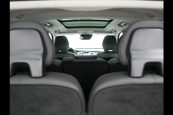 Volvo XC90 T8 Recharge AWD Plus Bright 7 Persoons LONG RANGE PHEV 455pk Dealer O.H. | Panodak | Adaptive Cruise | 360 Camera | Harman / Kardon | Lederen Sportstoelen Memory & Verwarmd | Keyless | Blis | Stuur Verwarmd | Apple Carplay | Navigatie | DAB | Plug In Hybrid |