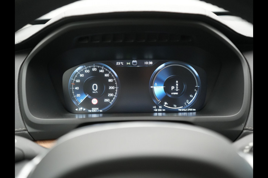 Volvo XC90 T8 Recharge AWD Plus Bright 7 Persoons LONG RANGE PHEV 455pk Dealer O.H. | Panodak | Adaptive Cruise | 360 Camera | Harman / Kardon | Lederen Sportstoelen Memory & Verwarmd | Keyless | Blis | Stuur Verwarmd | Apple Carplay | Navigatie | DAB | Plug In Hybrid |
