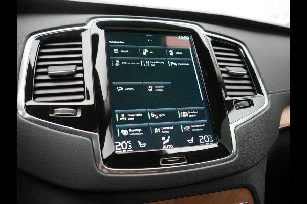 Volvo XC90 T8 Recharge AWD Plus Bright 7 Persoons LONG RANGE PHEV 455pk Dealer O.H. | Panodak | Adaptive Cruise | 360 Camera | Harman / Kardon | Lederen Sportstoelen Memory & Verwarmd | Keyless | Blis | Stuur Verwarmd | Apple Carplay | Navigatie | DAB | Plug In Hybrid |