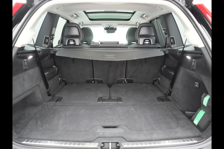 Volvo XC90 T8 Recharge AWD Plus Bright 7 Persoons LONG RANGE PHEV 455pk Dealer O.H. | Panodak | Adaptive Cruise | 360 Camera | Harman / Kardon | Lederen Sportstoelen Memory & Verwarmd | Keyless | Blis | Stuur Verwarmd | Apple Carplay | Navigatie | DAB | Plug In Hybrid |