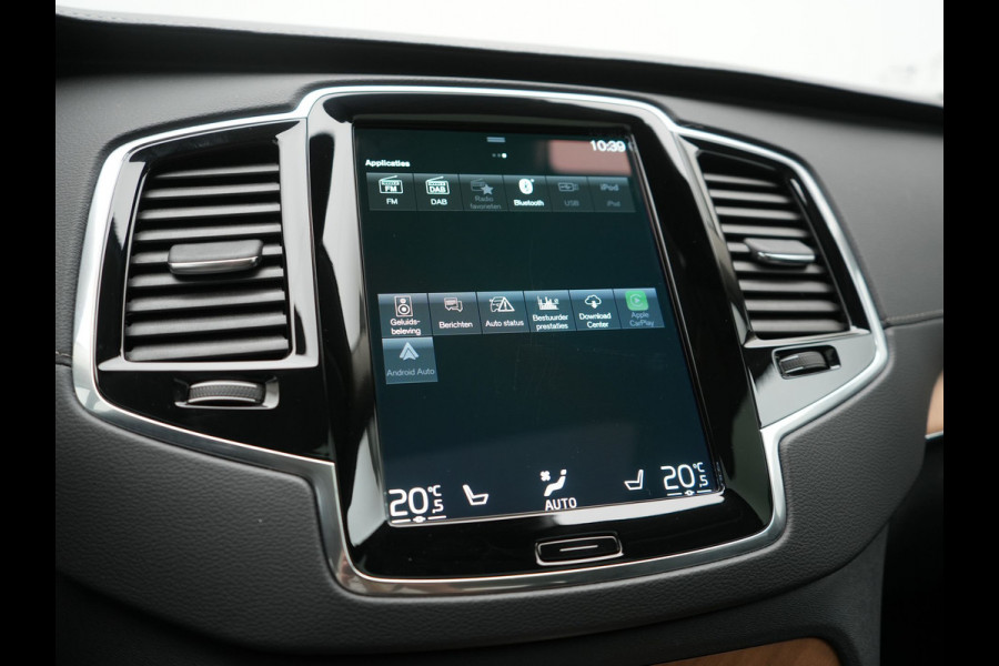 Volvo XC90 T8 Recharge AWD Plus Bright 7 Persoons LONG RANGE PHEV 455pk Dealer O.H. | Panodak | Adaptive Cruise | 360 Camera | Harman / Kardon | Lederen Sportstoelen Memory & Verwarmd | Keyless | Blis | Stuur Verwarmd | Apple Carplay | Navigatie | DAB | Plug In Hybrid |