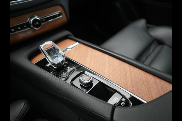 Volvo XC90 T8 Recharge AWD Plus Bright 7 Persoons LONG RANGE PHEV 455pk Dealer O.H. | Panodak | Adaptive Cruise | 360 Camera | Harman / Kardon | Lederen Sportstoelen Memory & Verwarmd | Keyless | Blis | Stuur Verwarmd | Apple Carplay | Navigatie | DAB | Plug In Hybrid |