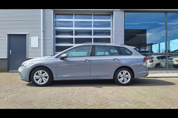 Volkswagen Golf Variant 1.0 TSI Life/Navigatie/Ecc/Cruise/Lm/Camera/Enz