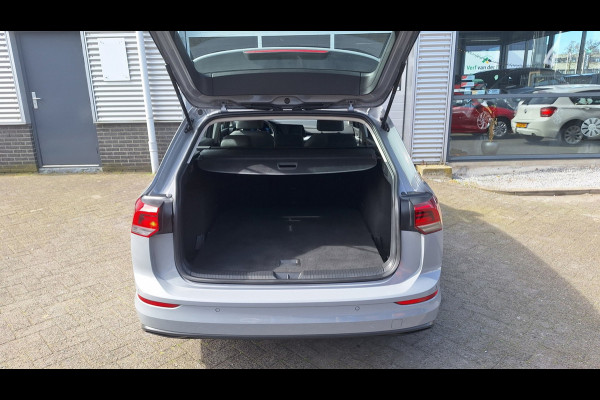 Volkswagen Golf Variant 1.0 TSI Life/Navigatie/Ecc/Cruise/Lm/Camera/Enz