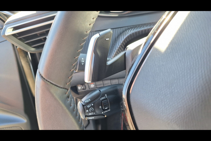 Peugeot 208 1.2 PureTech Active Pack*Automaat*Pdc*Cruise*Nav App/