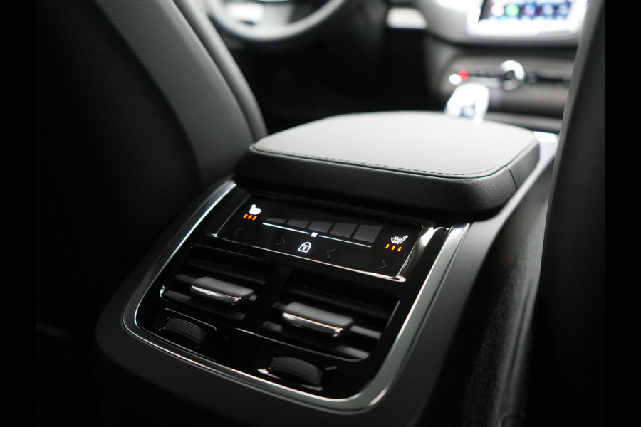 Volvo XC90 T8 Recharge AWD Plus Dark 7 Persoons LONG RANGE PHEV 455pk Dealer O.H. | Trekhaak Af Fabriek | Luchtvering | Adaptive Cruise | 360 Camera | Harman / Kardon | Lederen Sportstoelen Memory & Ventilatie | Keyless | Blis | Google Assistent | Stuur & Stoelen Verwarmd  | Plug In Hybrid |