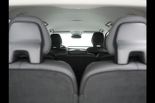 Volvo XC90 T8 Recharge AWD Plus Dark 7 Persoons LONG RANGE PHEV 455pk Dealer O.H. | Trekhaak Af Fabriek | Luchtvering | Adaptive Cruise | 360 Camera | Harman / Kardon | Lederen Sportstoelen Memory & Ventilatie | Keyless | Blis | Google Assistent | Stuur & Stoelen Verwarmd  | Plug In Hybrid |