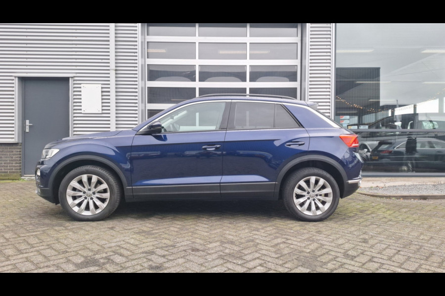 Volkswagen T-Roc 1.5 TSI Sport Automaat*Nav*Pdc*Cruise*Trekhaak*Enz