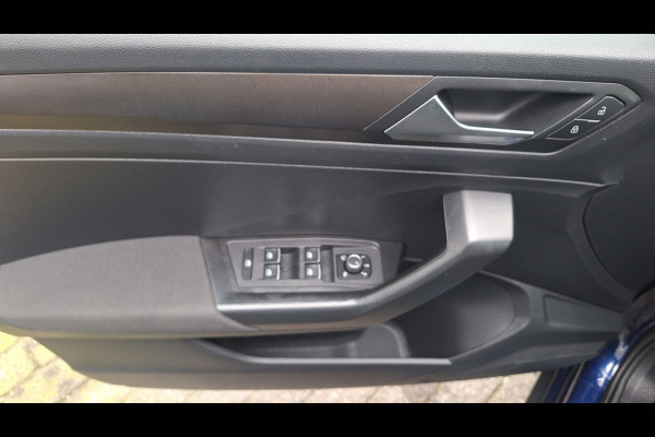 Volkswagen T-Roc 1.5 TSI Sport Automaat*Nav*Pdc*Cruise*Trekhaak*Enz