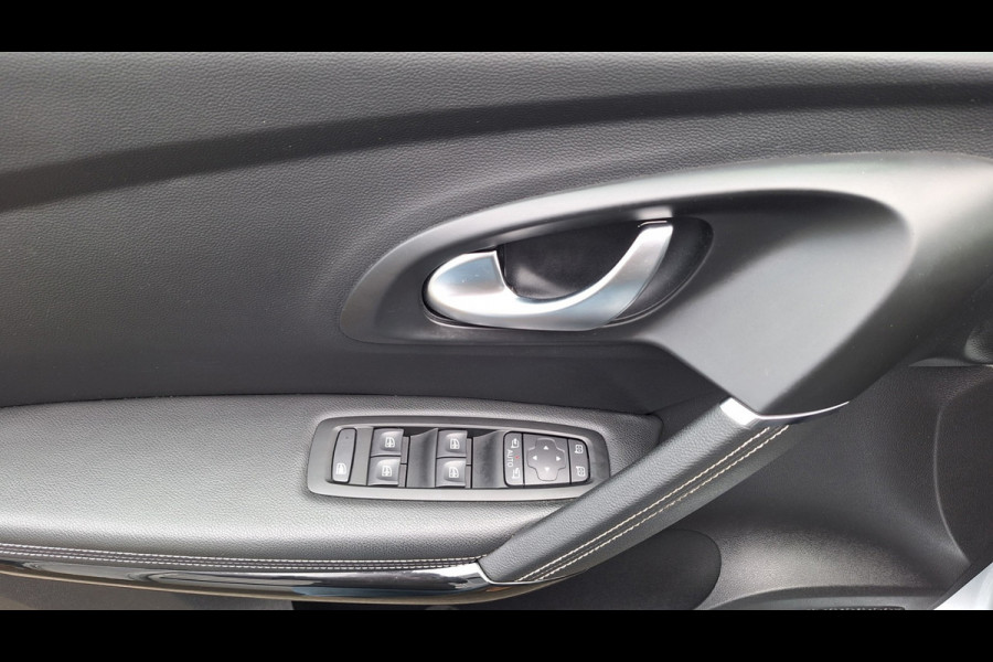 Renault Kadjar 1.3 TCe Limited/Automaat/Nav*Pdc*Trekhaak*1500kg trekgewicht*Enz