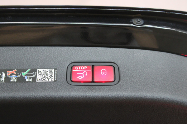 Mercedes-Benz GLC 200 4MATIC AMG Business Line|Pano|Burmester|Laser|360.
