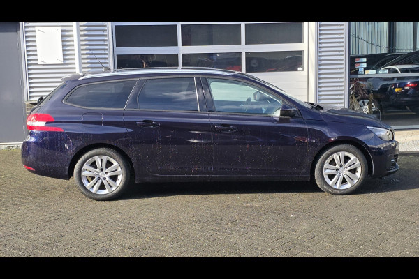Peugeot 308 SW 1.2 PureTech Blue Lease Executive