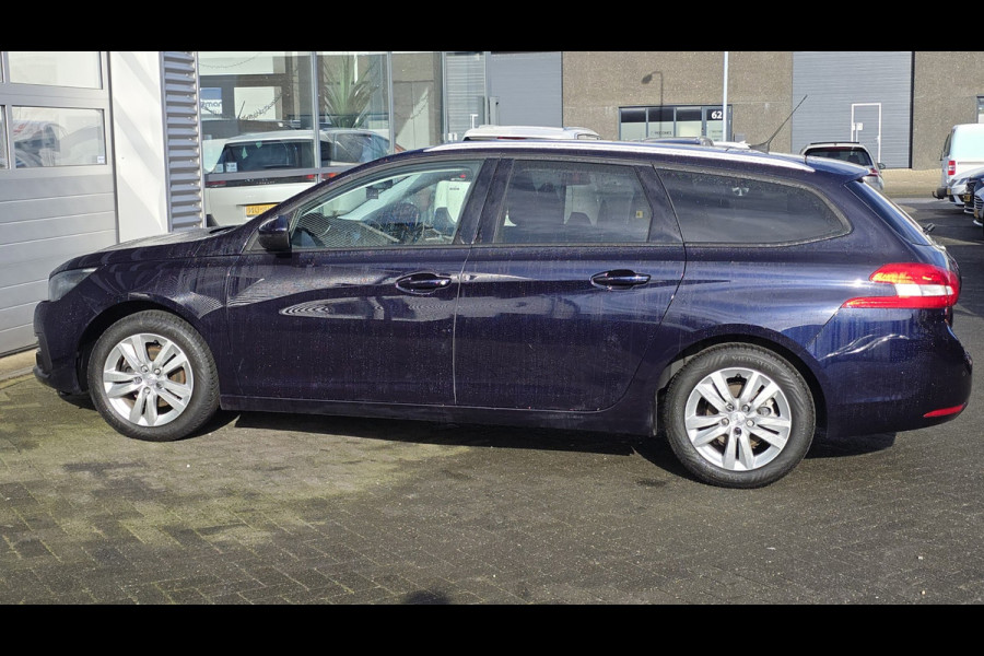 Peugeot 308 SW 1.2 PureTech Blue Lease Executive