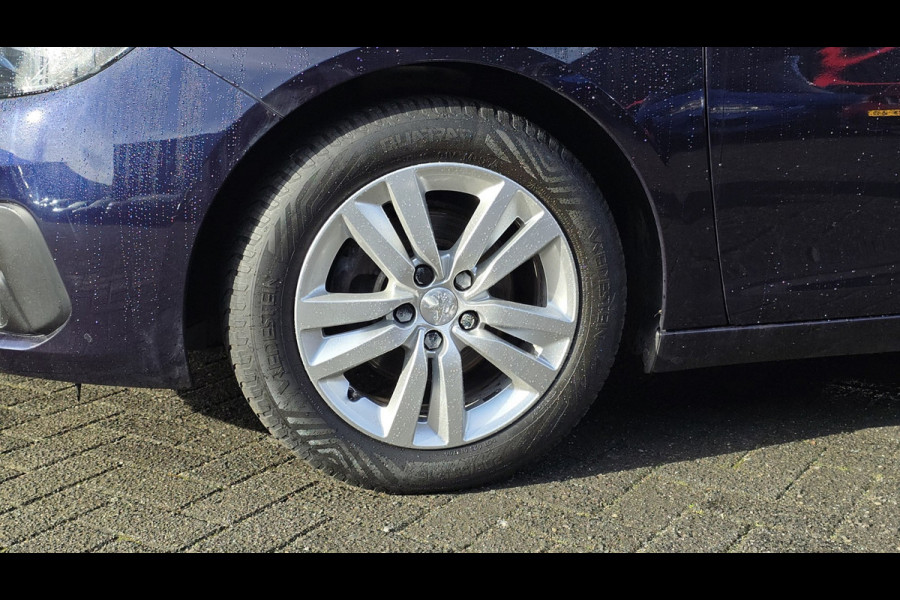 Peugeot 308 SW 1.2 PureTech Blue Lease Executive