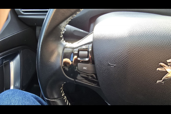 Peugeot 308 SW 1.2 PureTech Blue Lease Executive