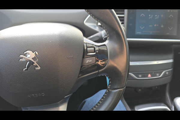 Peugeot 308 SW 1.2 PureTech Blue Lease Executive