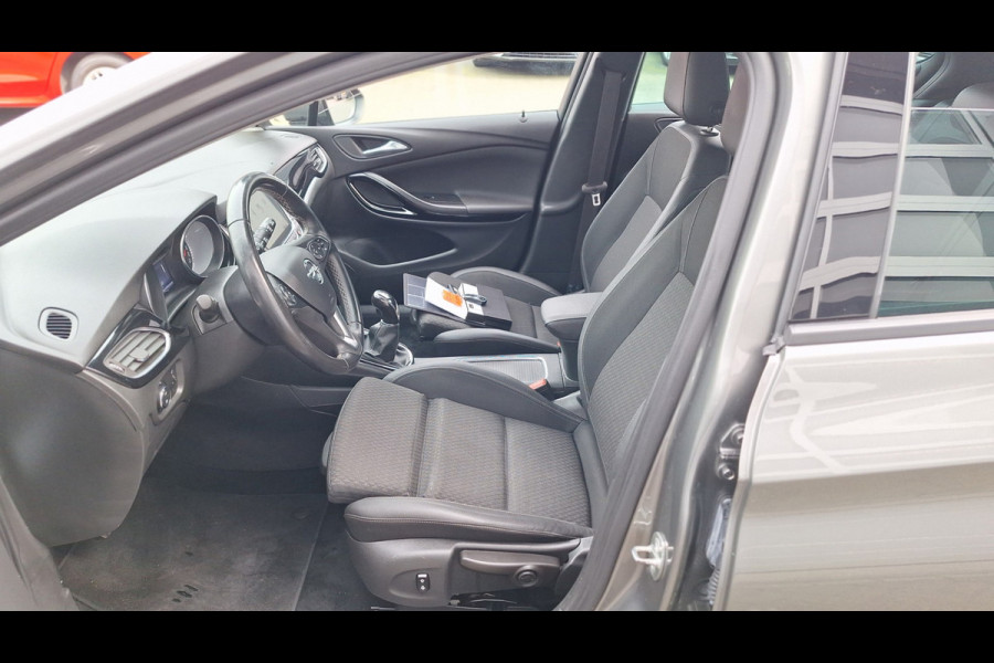 Opel Astra 1.4 Turbo Innovation/Navigatie/cruise/Pdc V/A/Veel opties/Nl Auito