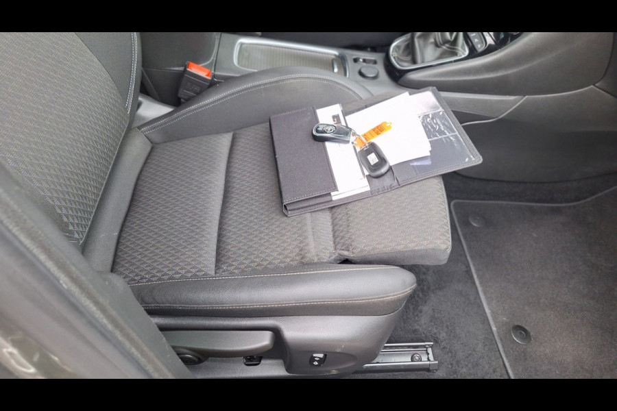 Opel Astra 1.4 Turbo Innovation/Navigatie/cruise/Pdc V/A/Veel opties/Nl Auito