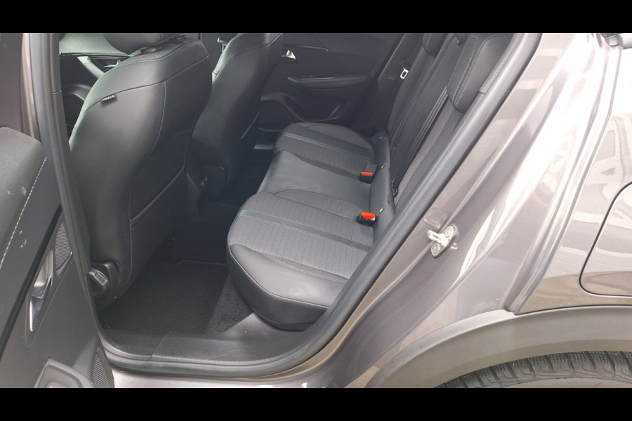 Peugeot 2008 1.2 PureTech Blue Lease Allure*Navigatie*Trekhaak*Camera*Lm Velgen*Enz