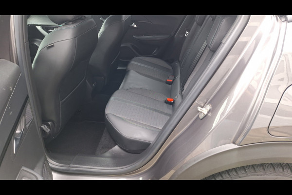 Peugeot 2008 1.2 PureTech Blue Lease Allure*Navigatie*Trekhaak*Camera*Lm Velgen*Enz